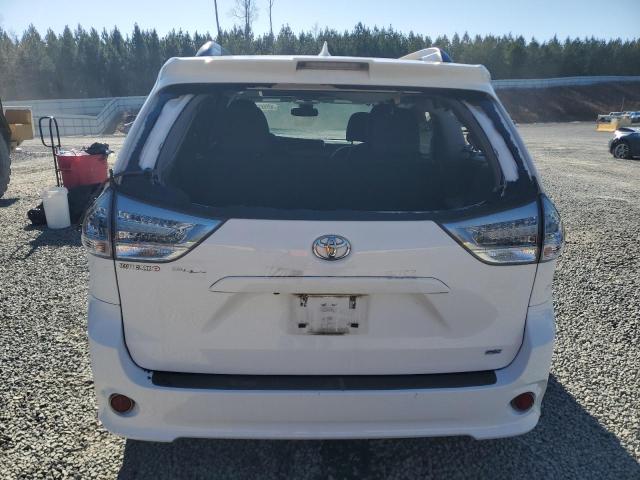 Photo 6 from auction – 2018 TOYOTA SIENNA SE with VIN 5TDXZ3DC2JS903050