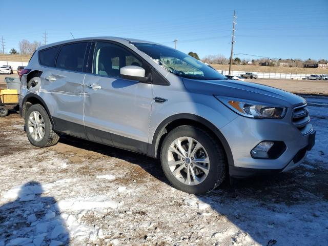 Photo 4 from auction – 2019 FORD ESCAPE SE with VIN 1FMCU9GD8KUC53685
