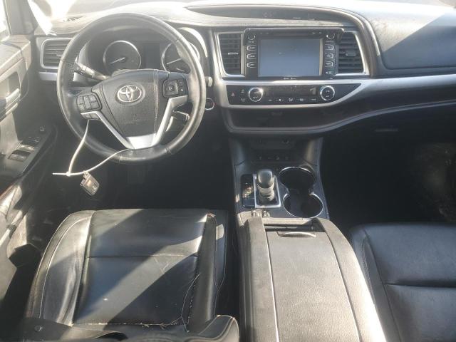 Photo 8 from auction – 2015 TOYOTA HIGHLANDER with VIN 5TDJKRFH5FS118812