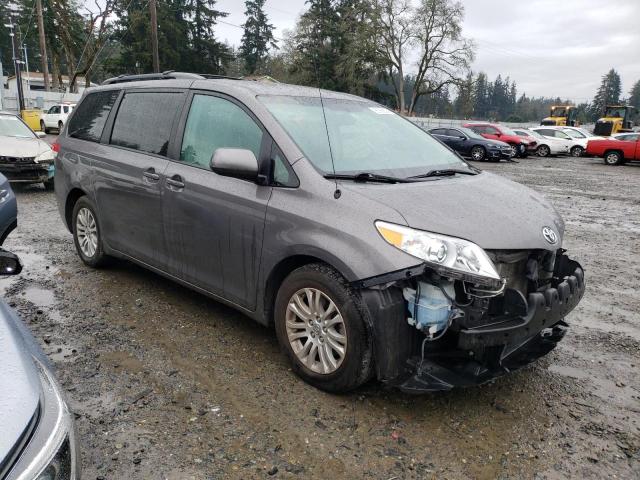 Photo 4 from auction – 2011 TOYOTA SIENNA XLE with VIN 5TDYK3DC1BS139671