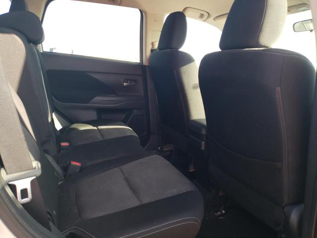 Photo 11 from auction – 2018 MITSUBISHI OUTLANDER with VIN JA4AZ3A36JZ056116