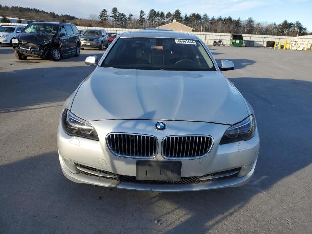 صورة رقم 5 من المزاد - 2013 BMW 535 XI مع VIN WBAFU7C53DDU66757