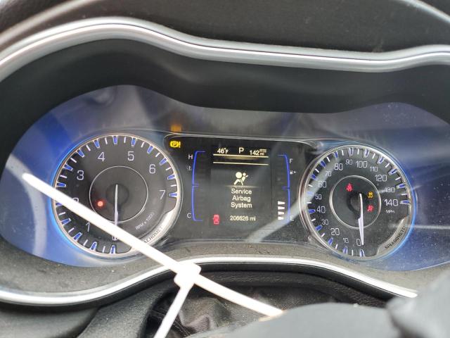 Photo 9 from auction – 2016 CHRYSLER 200 LIMITE with VIN 1C3CCCABXGN133064