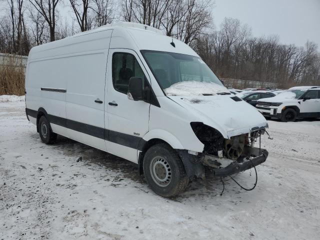 Photo 4 from auction – 2013 FREIGHTLINER SPRINTER 2 with VIN WDYPE8CC2D5732647
