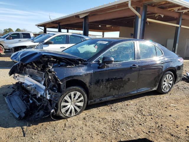 TOYOTA CAMRY LE 2022 with VIN 4T1C31AK3NU580320 - Photo from auction