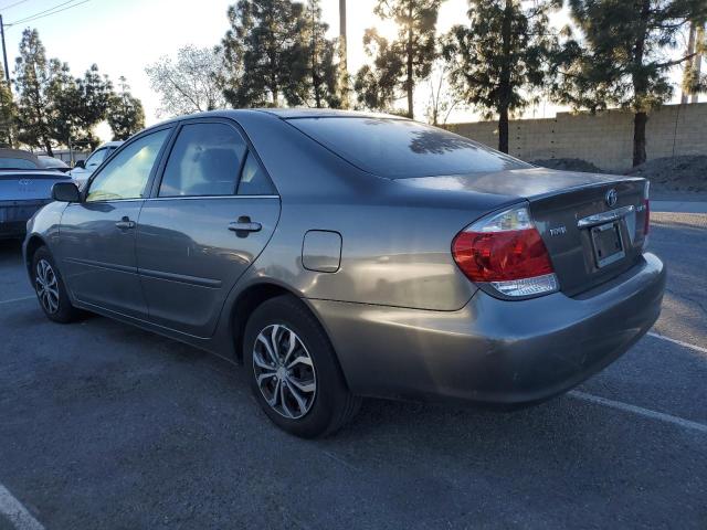 Photo 2 from auction – 2005 TOYOTA CAMRY LE with VIN 4T1BE32K65U581929