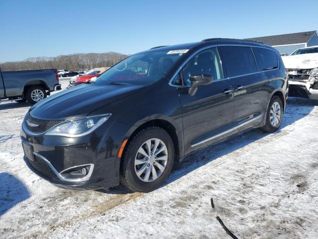 CHRYSLER PACIFICA T 2017 with VIN 2C4RC1BG6HR757968 - Photo from auction