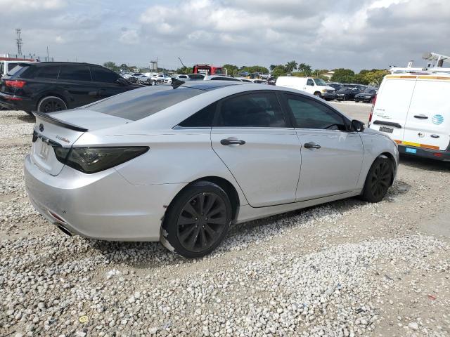 Photo 3 from auction – 2012 HYUNDAI SONATA SE with VIN 5NPEC4AB7CH472563