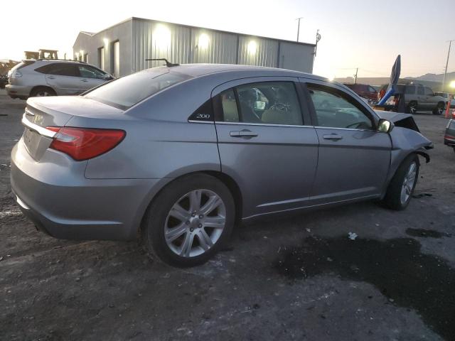 Photo 3 from auction – 2013 CHRYSLER 200 TOURIN with VIN 1C3CCBBB2DN765481