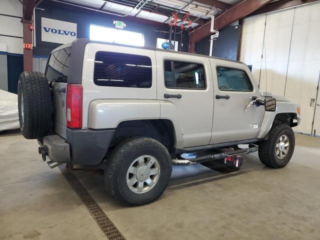 Photo 3 from auction – 2006 HUMMER H3 with VIN 5GTDN136268194770
