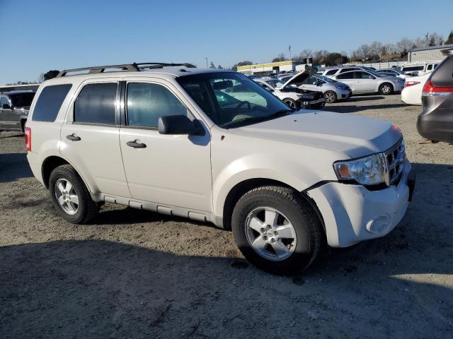 Foto 4 de la subasta – 2010 FORD ESCAPE XLT con VIN 1FMCU9DG2AKB79091