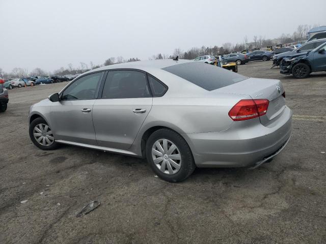Photo 2 from auction – 2012 VOLKSWAGEN PASSAT S with VIN 1VWAP7A38CC004010