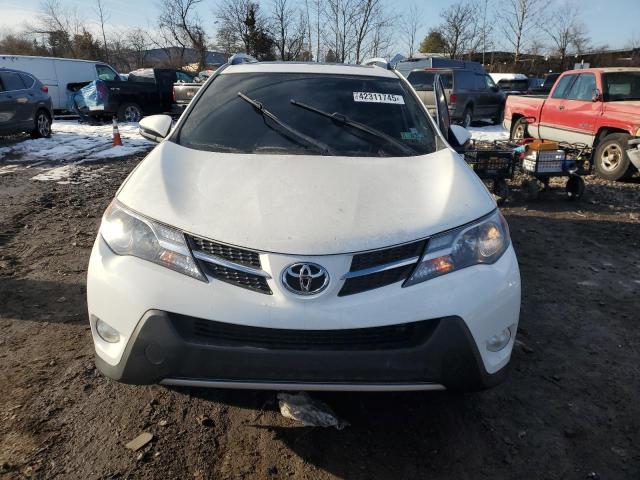 Photo 5 from auction – 2015 TOYOTA RAV4 XLE with VIN JTMRFREV4FD109402