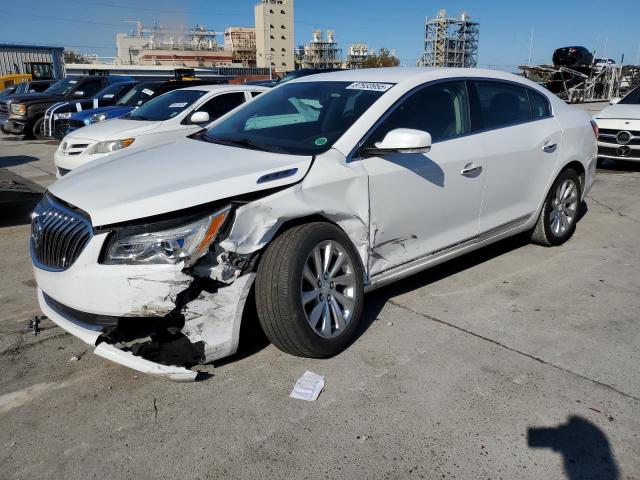 BUICK LACROSSE 2016 with VIN 1G4GB5G36GF126629 - Photo from auction