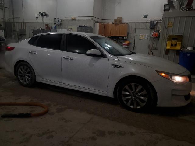 Photo 4 from auction – 2016 KIA OPTIMA LX with VIN 5XXGT4L33GG082690