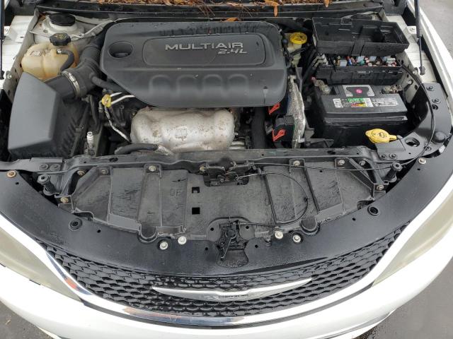 Photo 11 from auction – 2015 CHRYSLER 200 LIMITED with VIN 1C3CCCAB7FN666827