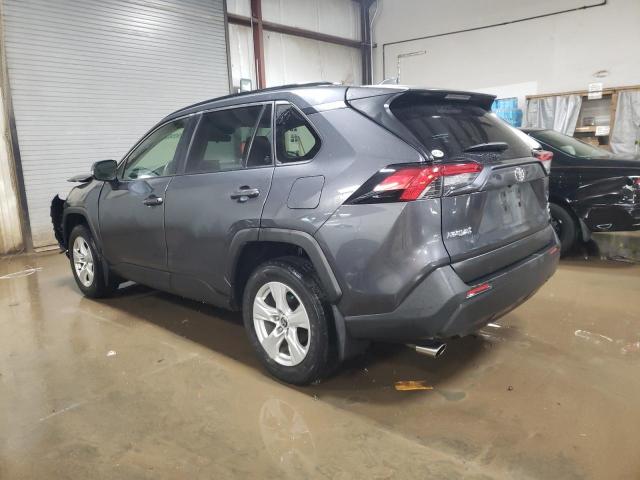 Photo 2 from auction – 2020 TOYOTA RAV4 XLE with VIN JTMP1RFVXLD059718