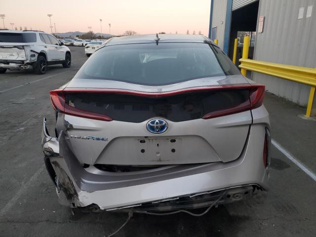 Photo 6 from auction – 2018 TOYOTA PRIUS PRIM with VIN JTDKARFP1J3090449