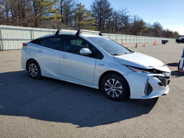 Photo 4 from auction – 2022 TOYOTA PRIUS PRIM with VIN JTDKAMFP4N3213721