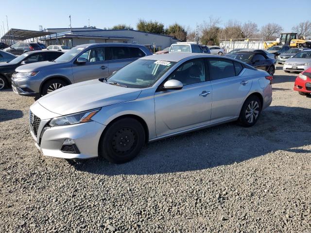 NISSAN ALTIMA S 2019 with VIN 1N4BL4BV7KC241402 - Photo from auction