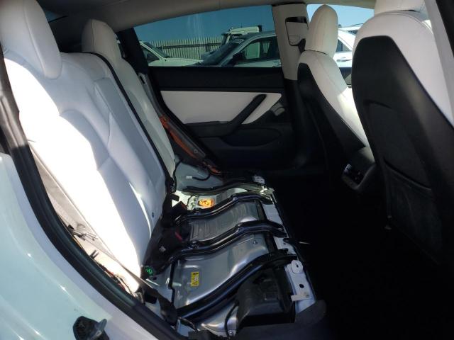 Photo 10 from auction – 2018 TESLA MODEL 3 with VIN 5YJ3E1EB9JF096826