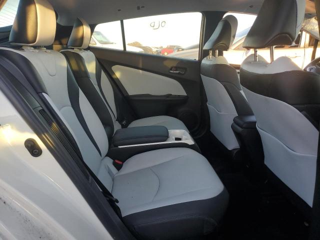 Photo 10 from auction – 2017 TOYOTA PRIUS PRIM with VIN JTDKARFP9H3055586