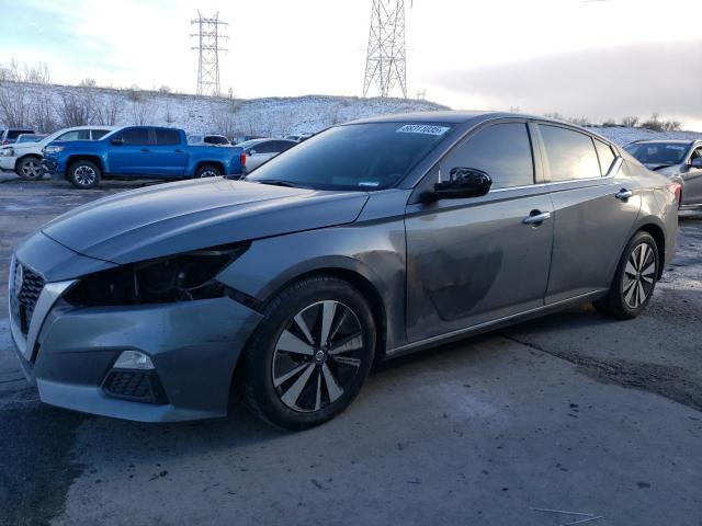 NISSAN ALTIMA SV 2022 with VIN 1N4BL4DV4NN372728 - Photo from auction