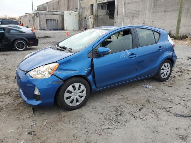Photo 1 from auction – 2013 TOYOTA PRIUS C with VIN JTDKDTB35D1555094