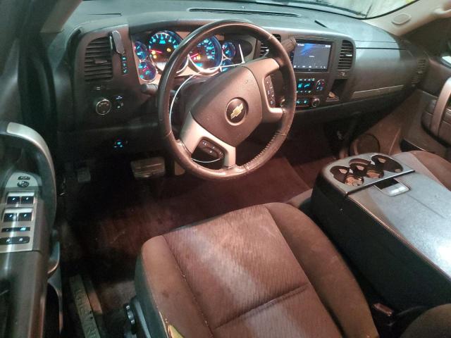 Photo 8 from auction – 2011 CHEVROLET SILVERADO with VIN 1GCRKSE30BZ377314