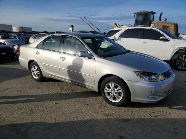 Photo 4 from auction – 2004 TOYOTA CAMRY LE with VIN 4T1BF30K64U571089