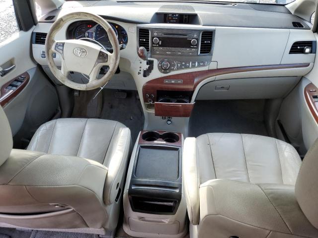 Photo 8 from auction – 2011 TOYOTA SIENNA XLE with VIN 5TDYK3DC2BS118568