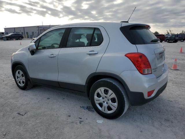 Photo 2 from auction – 2018 CHEVROLET TRAX LS with VIN 3GNCJKSB8JL171479