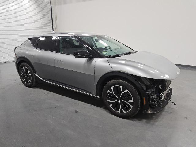 Photo 4 from auction – 2023 KIA EV6 LIGHT with VIN KNDC34LA4P5612280