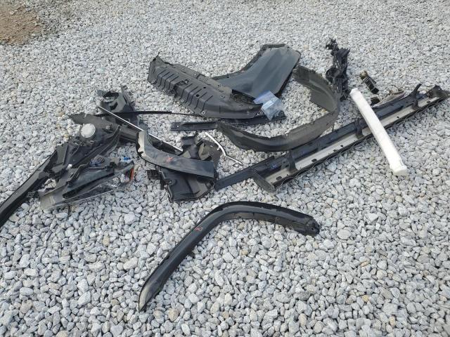 Photo 13 from auction – 2018 TOYOTA 4RUNNER SR with VIN JTEBU5JR4J5487646