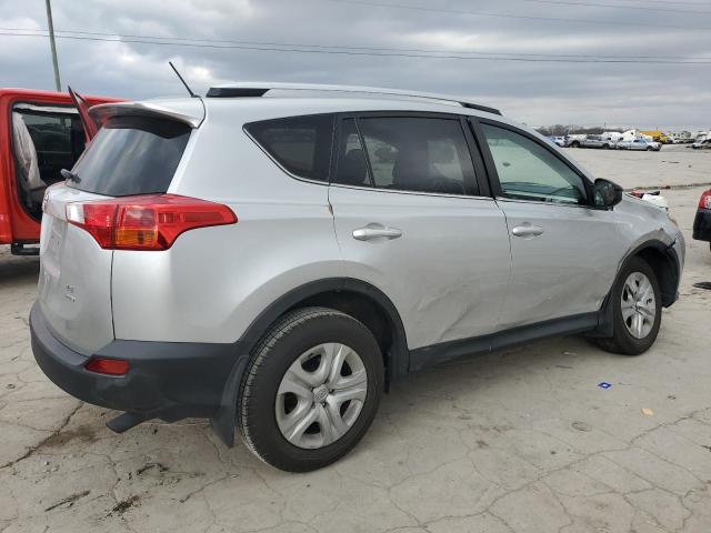 Photo 3 from auction – 2015 TOYOTA RAV4 LE with VIN JTMBFREV1FD158221