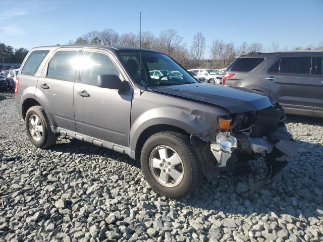 Photo 4 from auction – 2011 FORD ESCAPE XLS with VIN 1FMCU0C77BKA78532