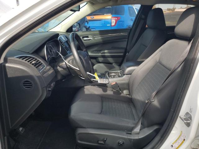 Photo 7 from auction – 2019 CHRYSLER 300 TOURIN with VIN 2C3CCAAG7KH690631