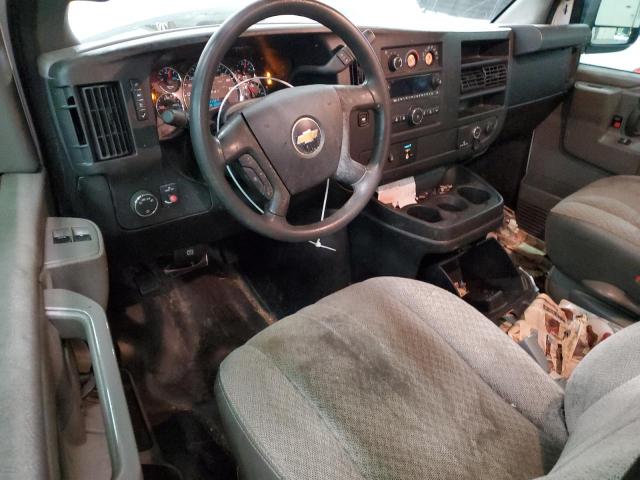 Photo 8 from auction – 2017 CHEVROLET EXPRESS G2 with VIN 1GCWGAFFXH1352242