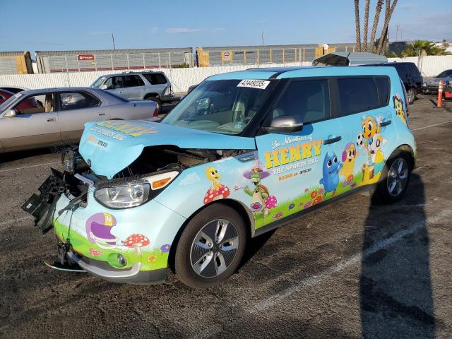 Photo 1 from auction – 2018 KIA SOUL EV + with VIN KNDJX3AE7J7032271
