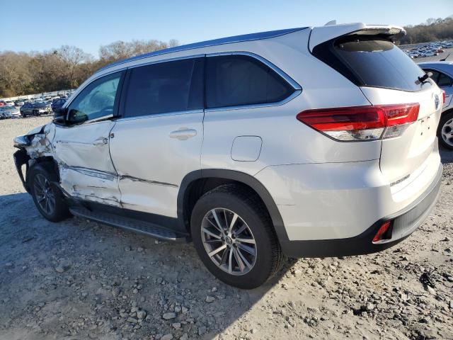 Photo 2 from auction – 2019 TOYOTA HIGHLANDER with VIN 5TDKZRFH9KS554881