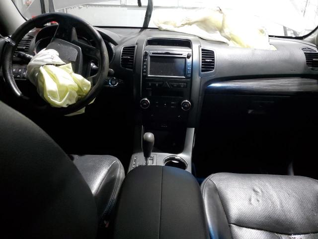 Photo 8 from auction – 2011 KIA SORENTO EX with VIN 5XYKUDA2XBG137691