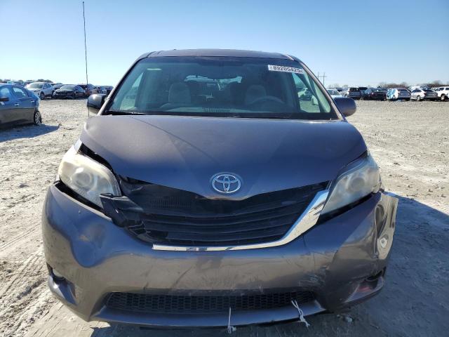 Photo 5 from auction – 2011 TOYOTA SIENNA LE with VIN 5TDKK3DC3BS005881