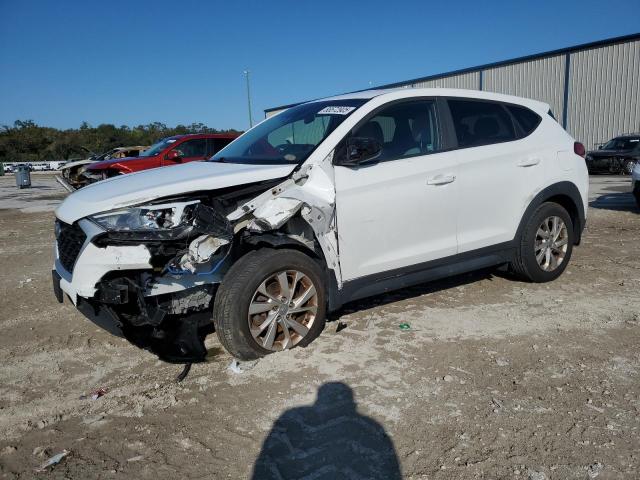 HYUNDAI TUCSON SE 2019 with VIN KM8J2CA49KU925501 - Photo from auction