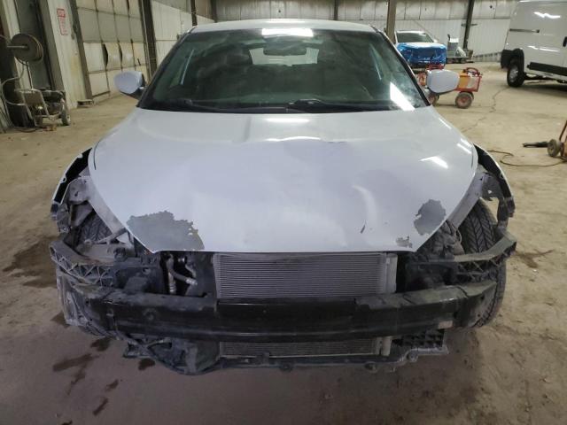 Photo 5 from auction – 2016 HYUNDAI VELOSTER with VIN KMHTC6AD9GU269878