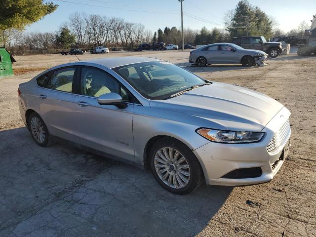 Photo 4 from auction – 2015 FORD FUSION S H with VIN 3FA6P0UU5FR238945