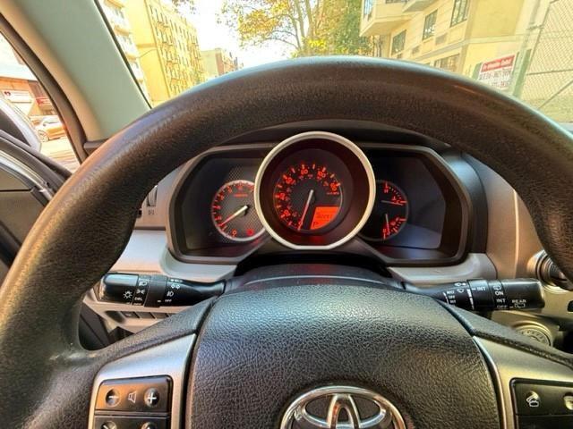 Photo 8 from auction – 2013 TOYOTA 4RUNNER SR with VIN JTEBU5JRXD5134316