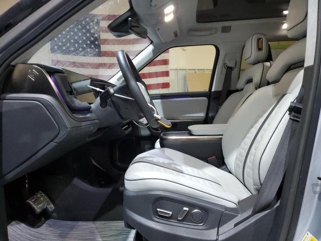 Photo 7 from auction – 2024 RIVIAN R1T ADVENT with VIN 7FCTGCAA0RN030370