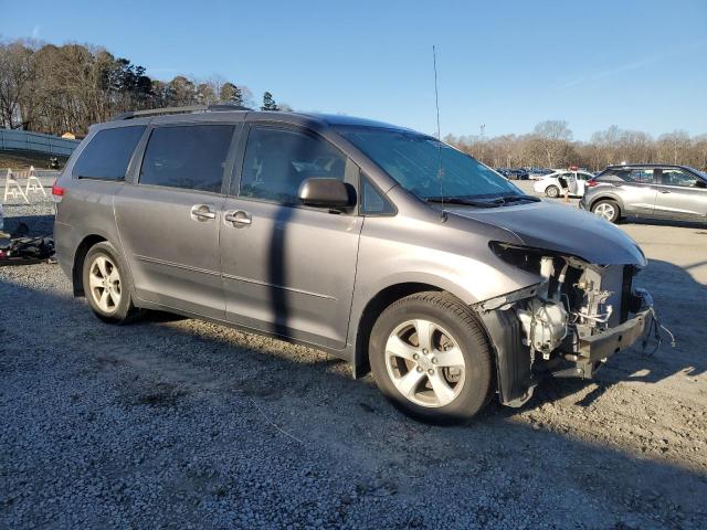 Photo 4 from auction – 2012 TOYOTA SIENNA LE with VIN 5TDKK3DC3CS199460