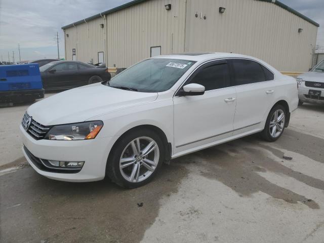 VOLKSWAGEN PASSAT SEL 2015 with VIN 1VWCV7A38FC073122 - Photo from auction