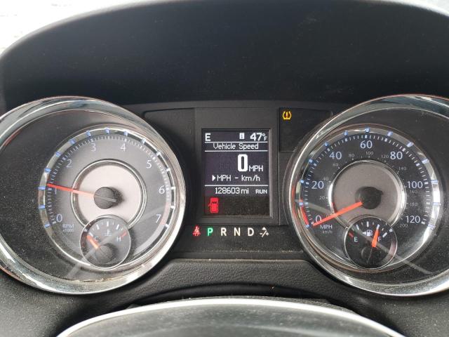 Photo 9 from auction – 2013 CHRYSLER TOWN & COU with VIN 2C4RC1BG5DR733929